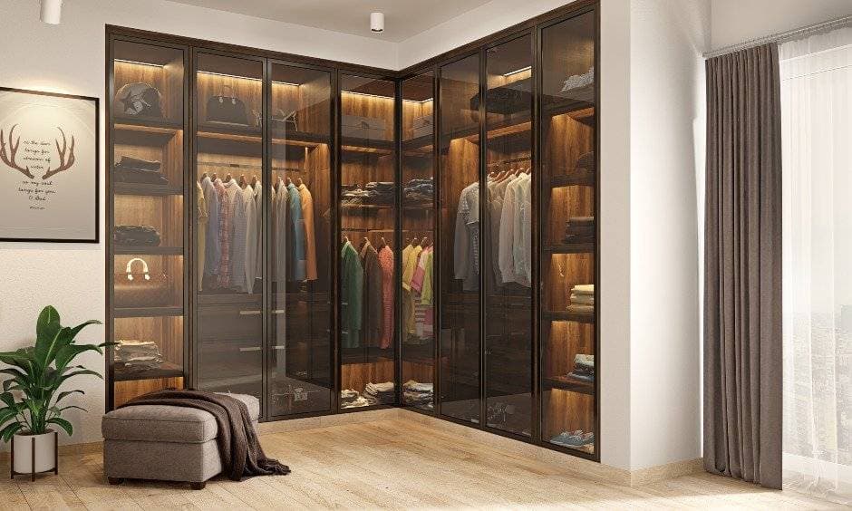 Sleek Wardrobe